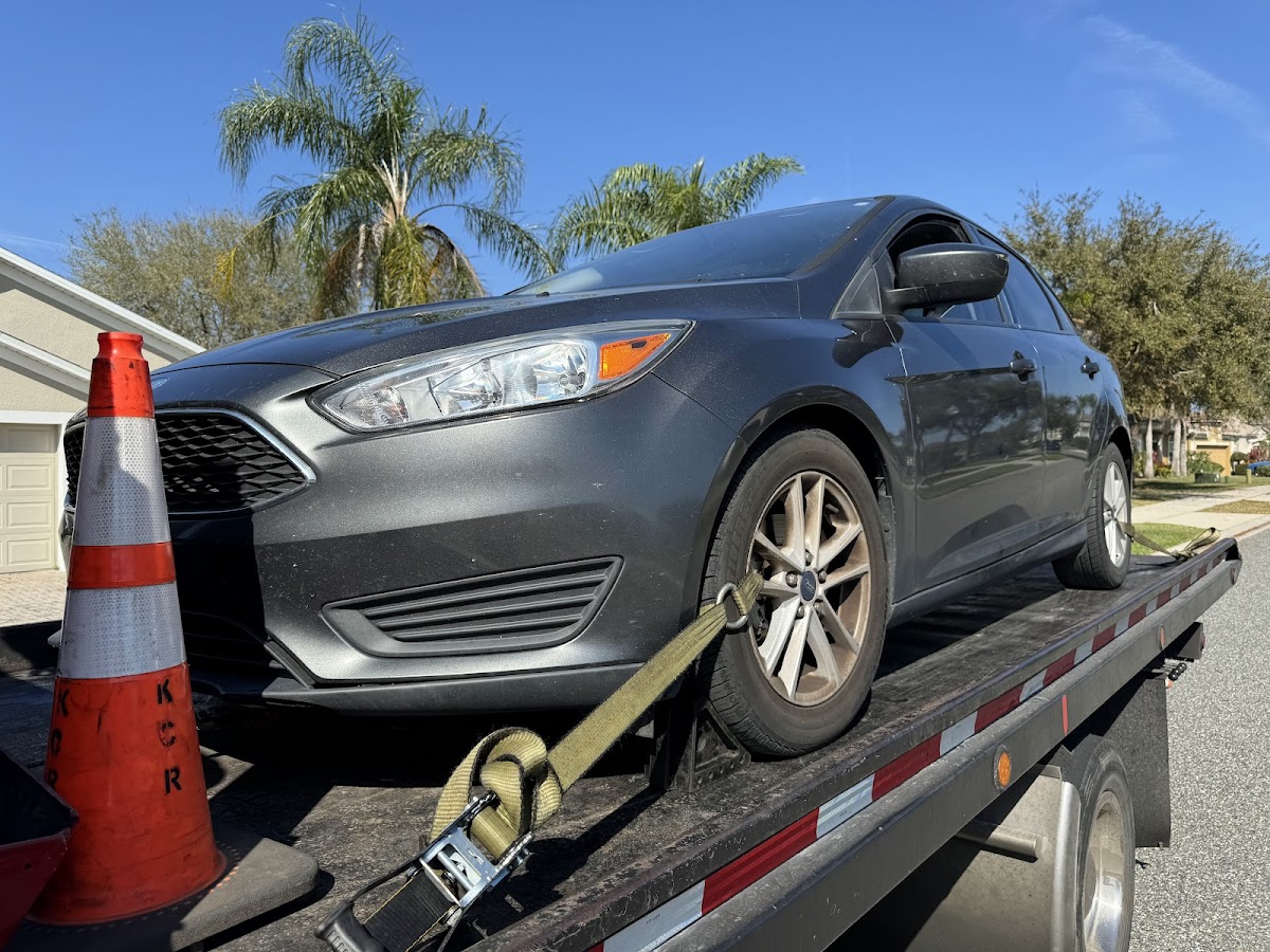 ORLANDO TOWING 24/7 GRUA ACTIVO work photo 1