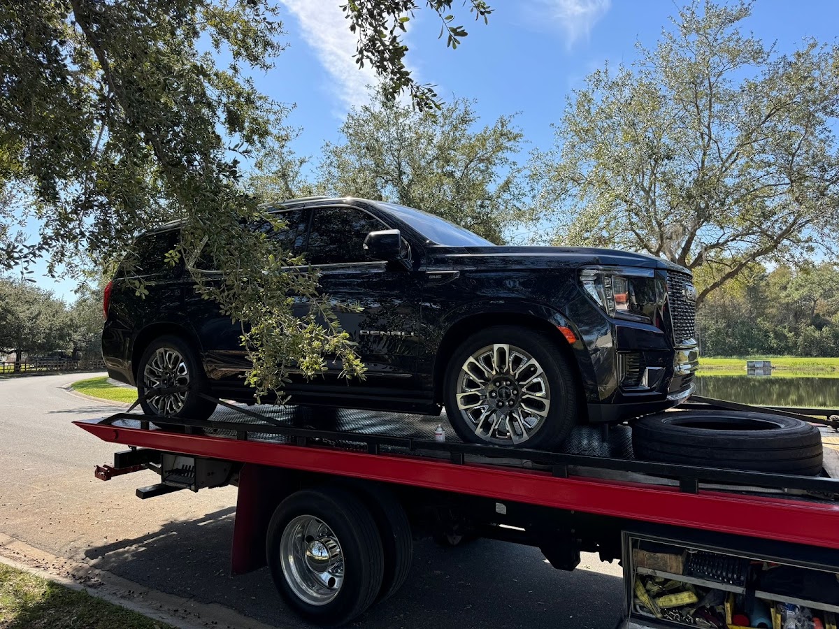 ORLANDO TOWING 24/7 GRUA ACTIVO work photo 5